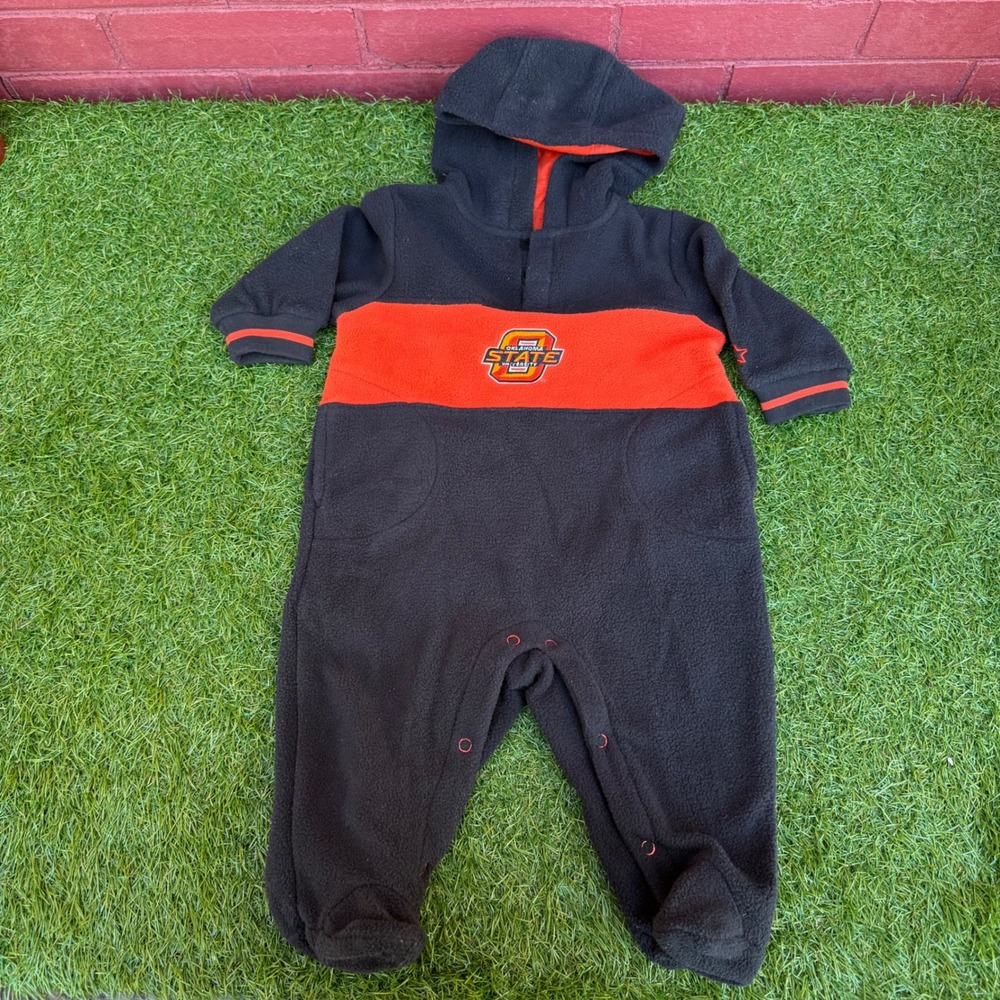 S tarter Oklahoma State Cowboys Fleece Hooded One Piece Baby 6/9 Months‎